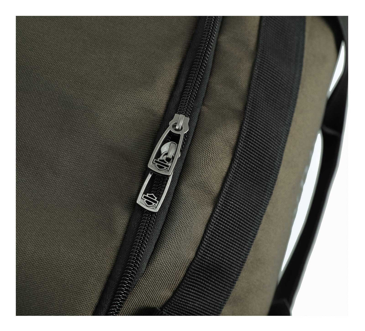 Zaino resistente Harley-Davidson® Rugged Willie G Skull Graphic, verde militare
