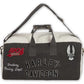 Borsa da viaggio vintage Harley-Davidson® con molteplici toppe e loghi, realizzata in tela resistente.