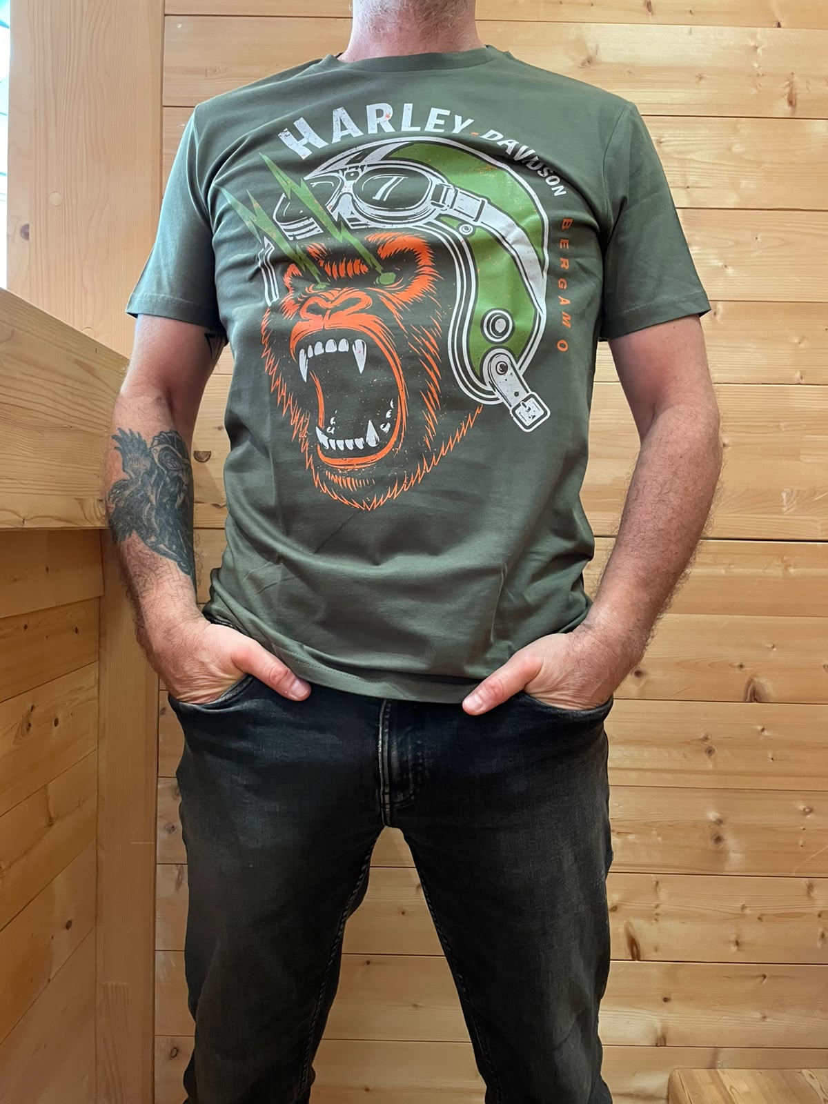 T-Shirt Gorilla oliva uomo HD Bergamo