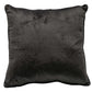 Cuscino decorativo in pile con stampa Harley-Davidson® Flames Bar & Shield in rilievo - Nero